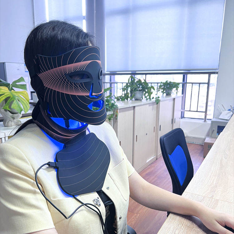 ORANGLES Flexible LED Red Light Therapy Mask – Anti‑Aging Skin Rejuvenation Beauty Device for Home Use - high resolution display - exposing craftsmanship - Image 2 of 2 | built for everyone | Flexible LED Red Light Therapy Mask – Anti‑Aging Skin Rejuvenation Beauty Device for Home Use for sale Georgia | Free Shipping ORANGLES