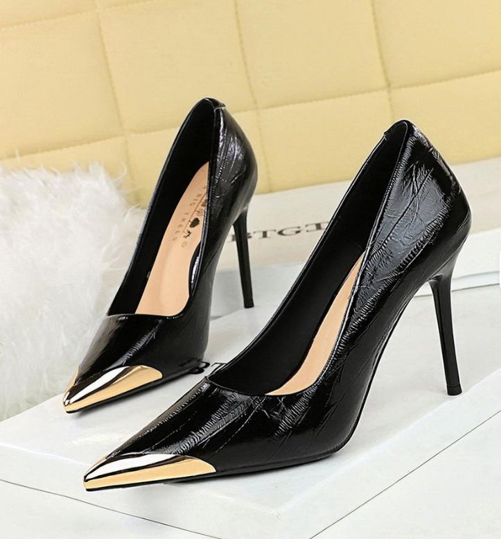 Women’s White Bridal Pumps – Pointed Toe Stiletto High Heels for Weddings, Parties & Fashion Size 34‑40