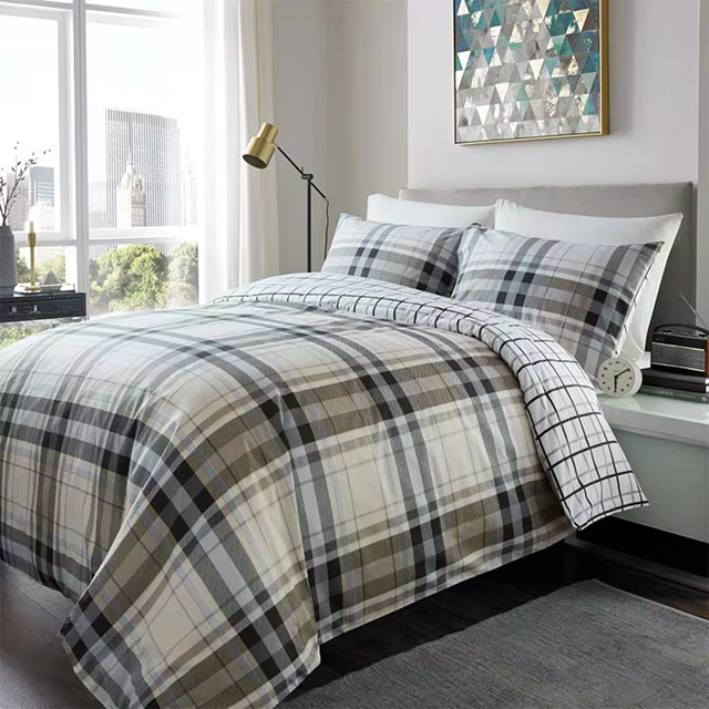 ROYAL MILLS Brushed Cotton Flannel Bed Sheets – All‑Season Plaid Pattern, 300TC Eco‑Friendly Flat Sheets