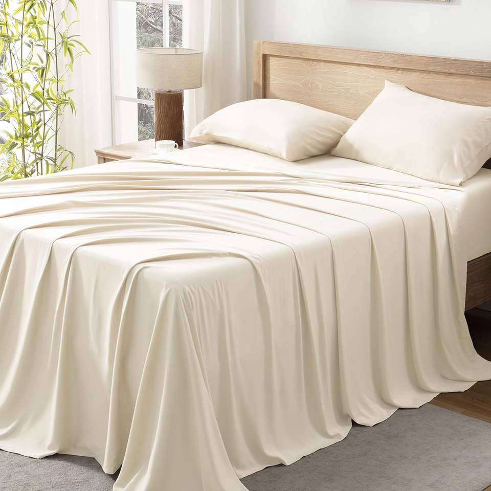 Beige Bamboo Cooling Bed Sheet Set – Deep Pocket Duvet Cover & Sheets, 3‑Piece Luxury Bedding