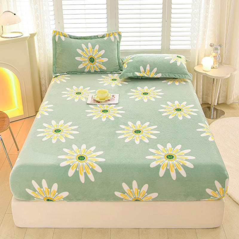 Winter Milk Velvet Bedding Set – Thickened Warm Bed Sheets for Student Dorm Bunks, Fresh Plant & Flower Pattern