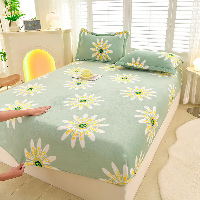 ORANGLES Winter Milk Velvet Bedding Set – Thickened Warm Bed Sheets for Student Dorm Bunks, Fresh Plant & Flower Pattern - high resolution display - exposing craftsmanship - Image 2 of 2 | built for everyone | Winter Milk Velvet Bedding Set – Thickened Warm Bed Sheets for Student Dorm Bunks, Fresh Plant & Flower Pattern for sale Georgia | Free Shipping ORANGLES