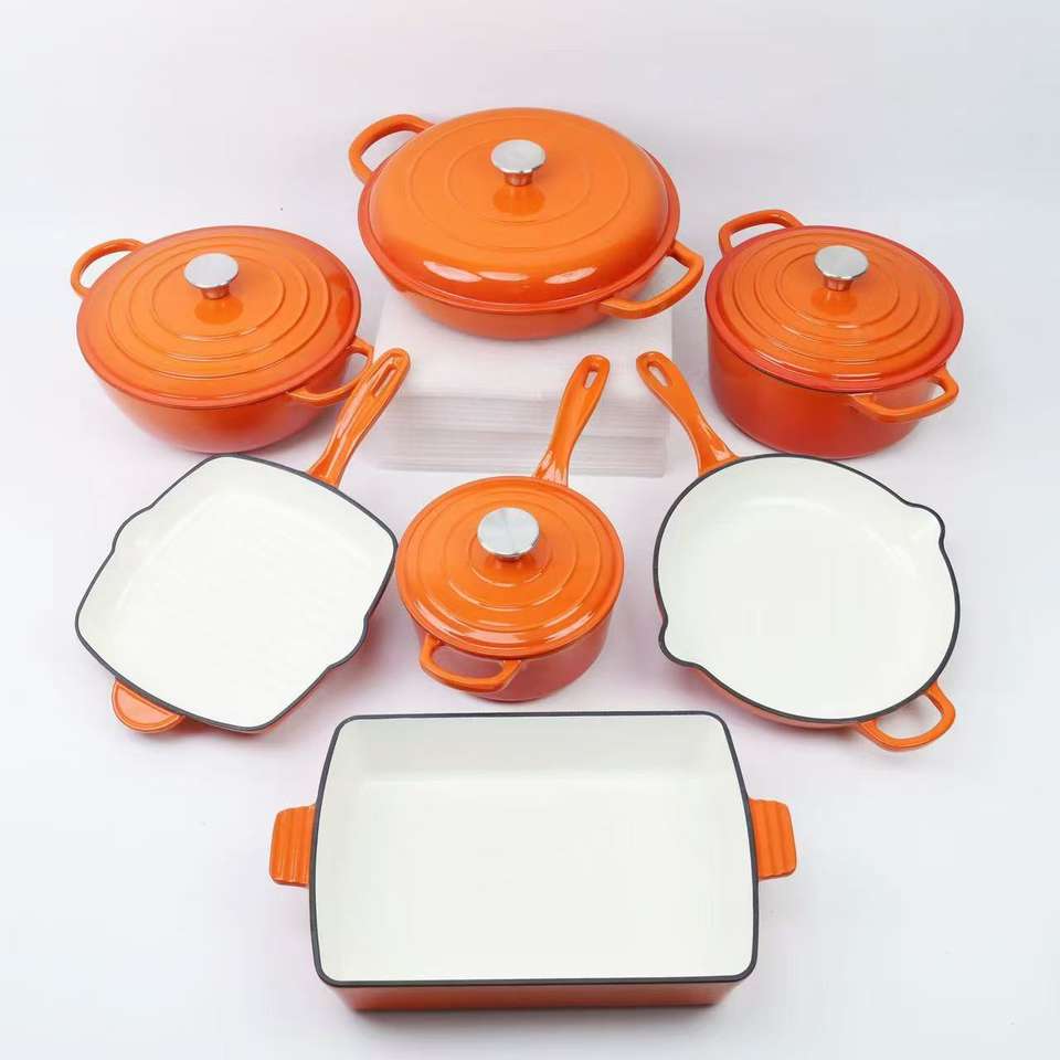 7-Piece Cast Enamel Iron Cookware Set – Non-Stick Kitchen Pots & Pans with Lids for Family Home Cooking